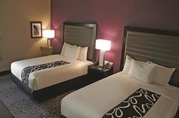 Hotel La Quinta By Wyndham Downtown 3*